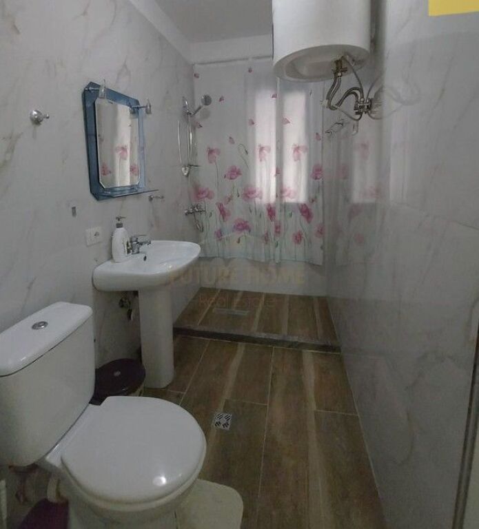 For sale, Apartment 2+1+2, 5 Maji Street, Tirana.