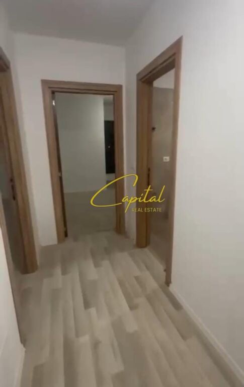 AMBIENT BIZNESI ME QIRA 120 M2 5 MAJI 45.000 LEKE