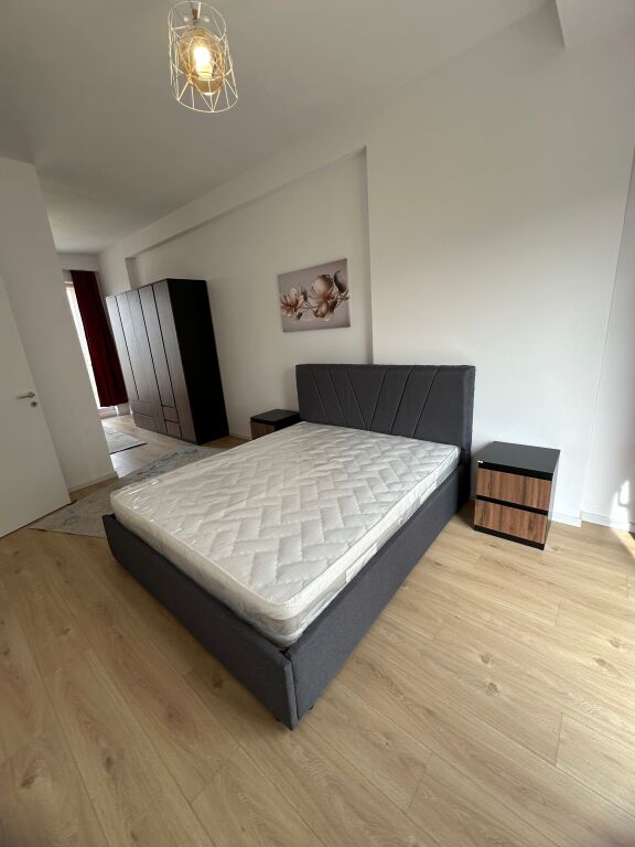 Jepet me qira vile 3 kateshe ne Farke me 2 poste 🅿️