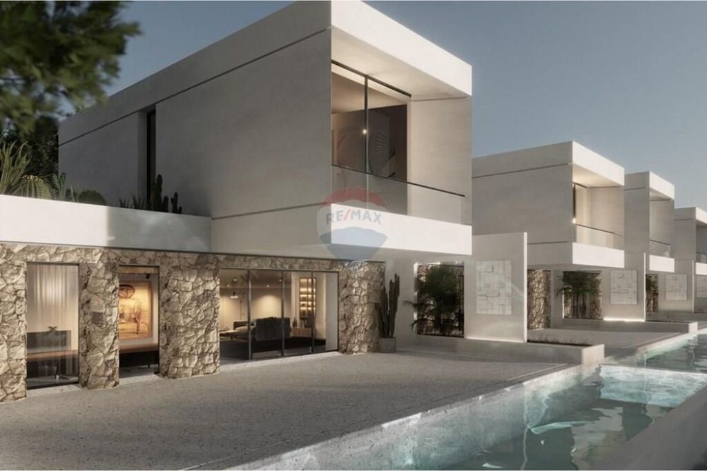 Villa for sale in Dhërmi