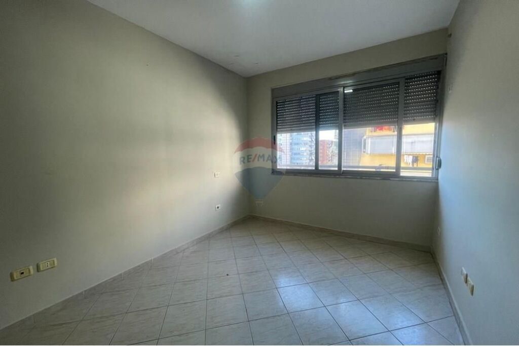 *2+1 VACANT FOR RENT -KAVAJË ROAD*