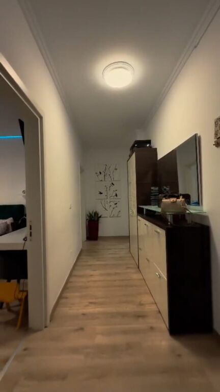 2+1,arredato ,100 m2 lordo,vicino al mercato Jata Astir,175 mila euro