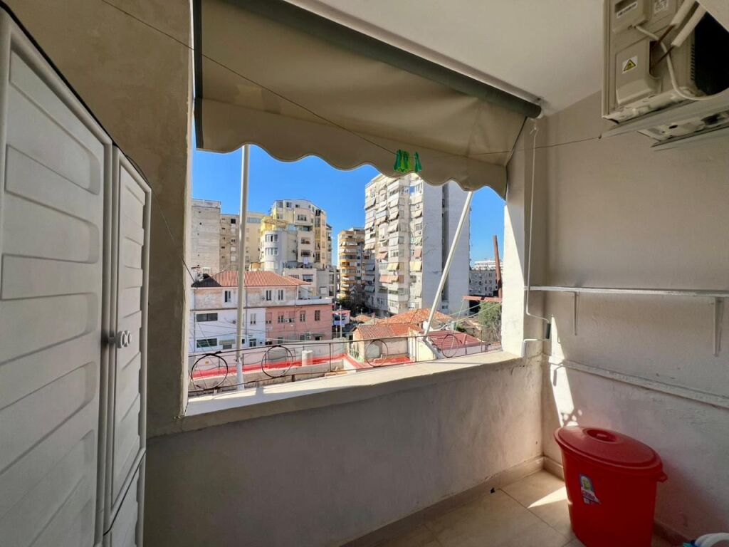 Apartment 2+1 for rent, “Fortuzi” Street, Tirana