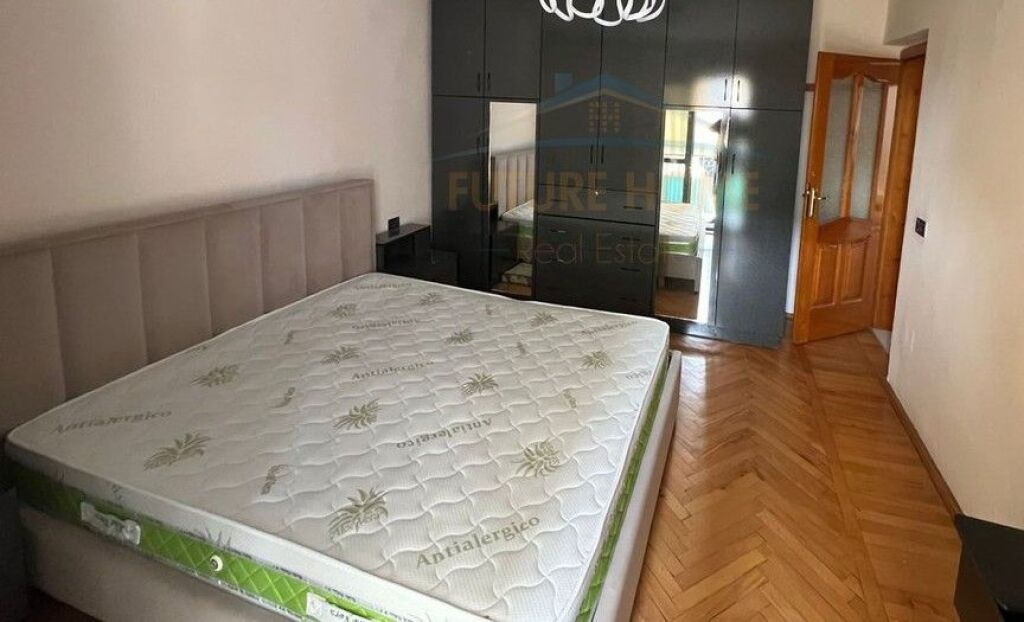 Affitto, Appartamento 2+1, Nuovo Mercato, Tirana.