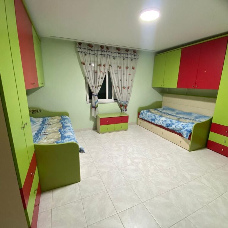 Apartment 2+1+2 for rent Xhamia e Tabakeve