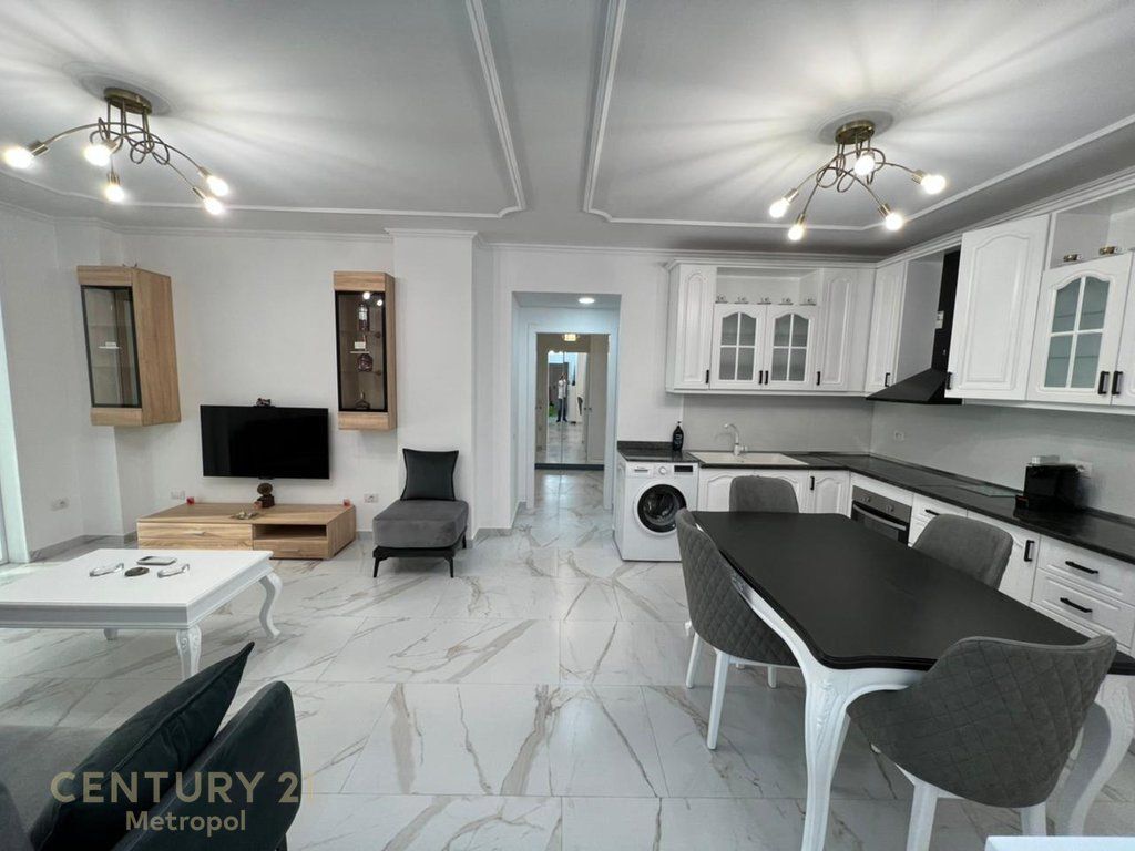 Appartamento 2+1 in affitto, vicino a piazza Willson.