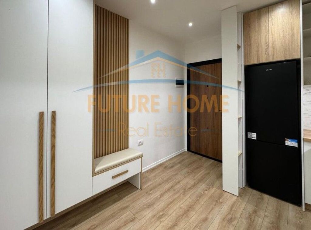 Shitet, Apartament 1+1, Rruga Fortuzi