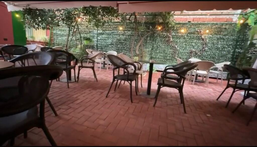 LOCALE IN AFFITTO 105 M2 PAZARI I RI 1.100 EURO