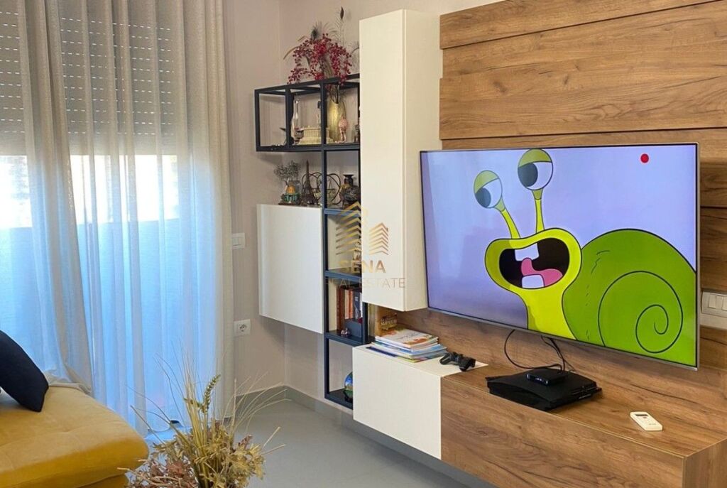 Qira,  Apartament,1+1+blk, Blloku, 85.000 Leke/muaj