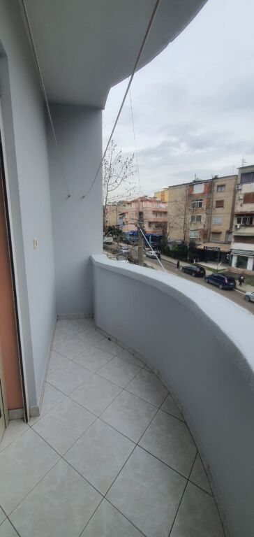 Affittasi 2+2 arredato al 2° piano villa NE bŕyll 500 eu