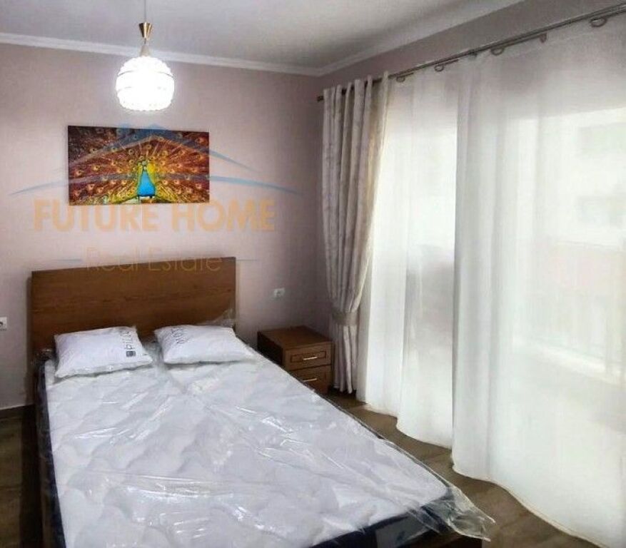 Rent, Apartment 1+1+Parking Spot, Zogu i Zi, Tirana