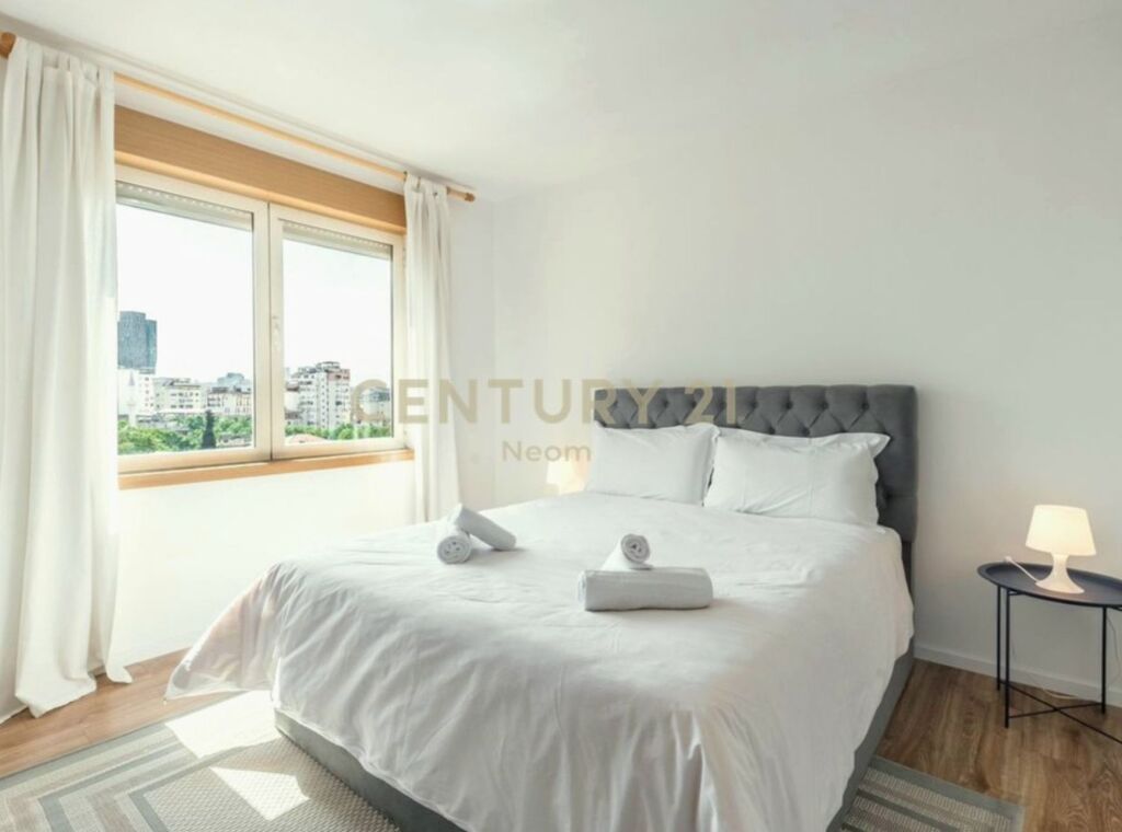 Jepet me qera apartament 2+1