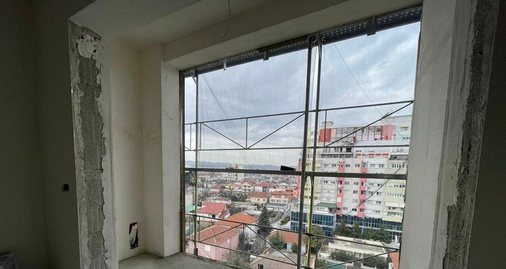 APARTMENT 2+1+2+PARKING SPACE, NEAR THE FORMER AVIATION FIELD FOR SALE