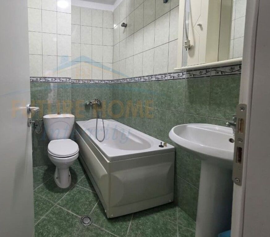 Affitto, Appartamento 2+1+2, Ex Mercato Elettrico, Tirana.