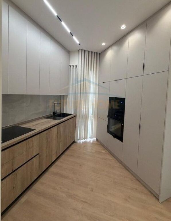 Qera, Vile 2-Kateshe, Green Valley , Liqeni i Thate