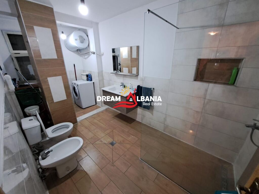 Shitet apartament 2+1 në zonën e Astirit, pranë Bar Artistit, në Tiranë (ID 41212179)