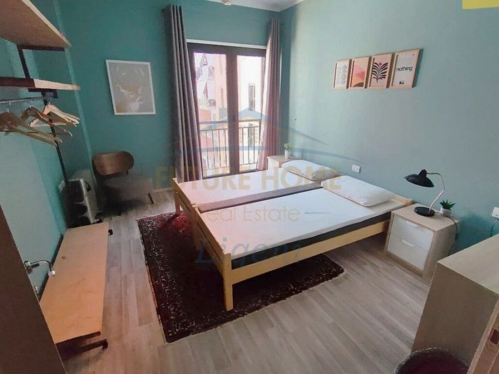 Shitet, Apartament 2+1, Green City, Tirane.