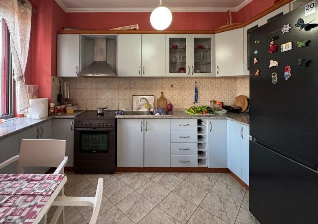 Shitet, Apartament 3+1+2, Kompleksi Grand, Ali Demi