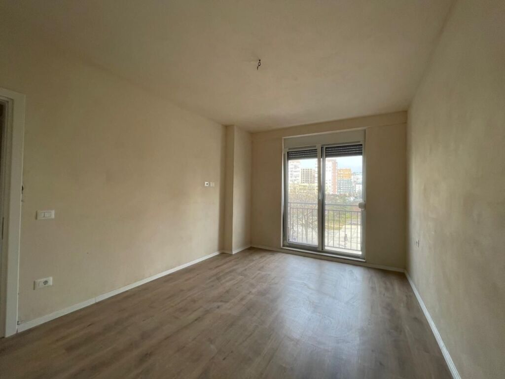 Apartament 1+1 per qira tej Ish-Fusha e Aviacionit.