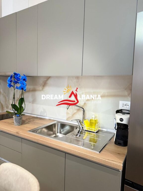 Affittasi appartamento 1+1 in via Kavaja vicino a Deliorgji (ID 42111532)
