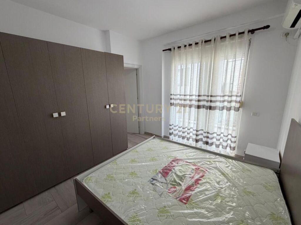 Jepet me qera apartament 2+1+2