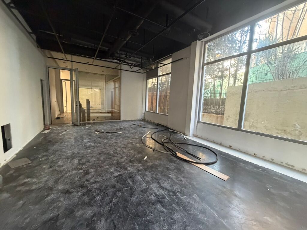 Japim me qera ambient open space Kopshti Botanik