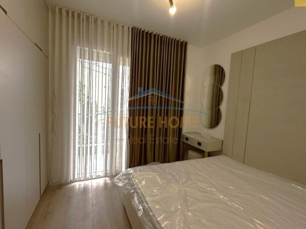 Affitto, Appartamento 1+1, Comune di Parigi, Tirana.