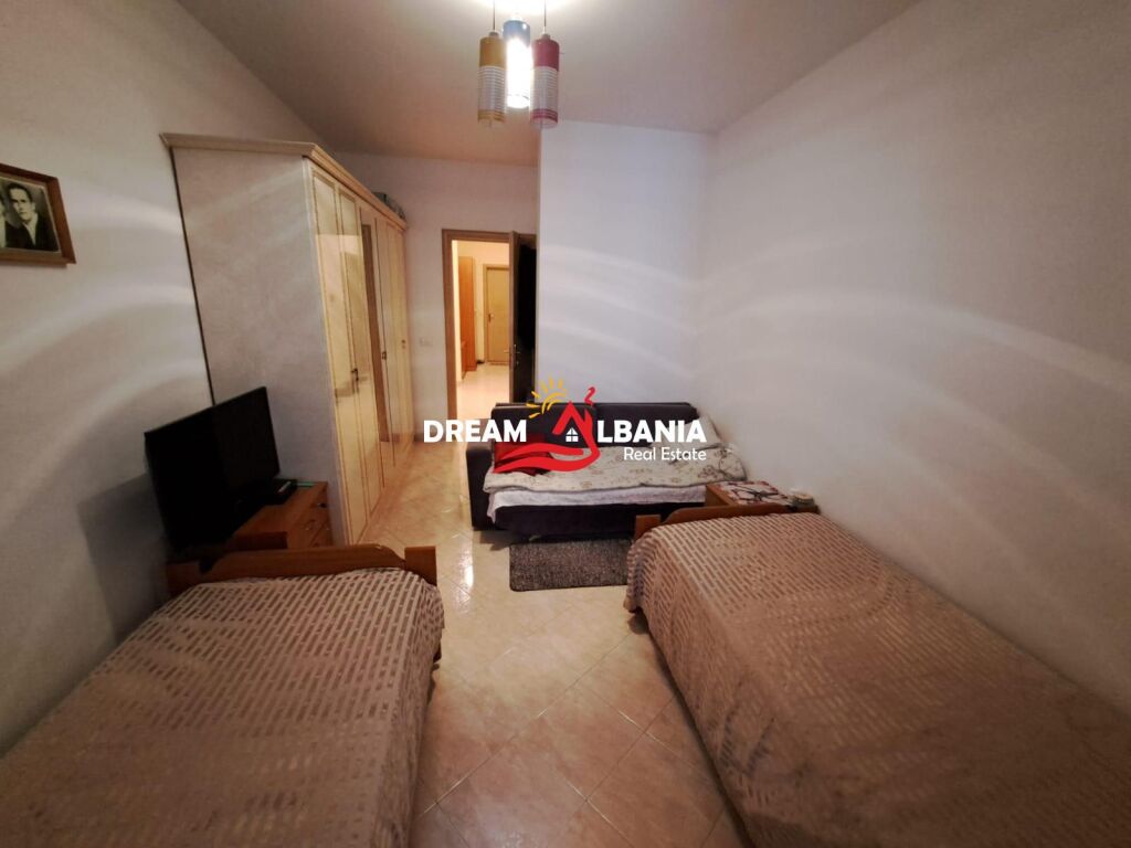 Shitet apartament 2+1 në zonën e Astirit, pranë Bar Artistit, në Tiranë (ID 41212179)