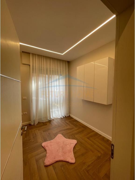 Rent, Apartment 2+1+Parking Space, Pazari i Ri, Tirana