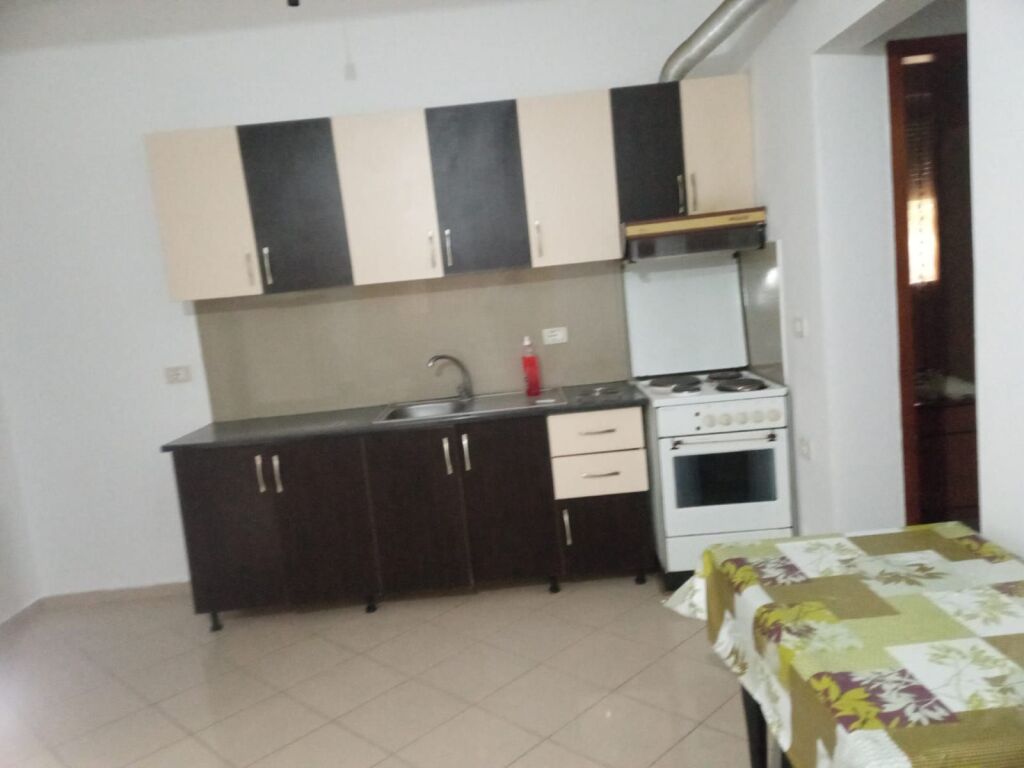 APPARTAMENTO 2+1. 35000 LEKE.ASTIR.