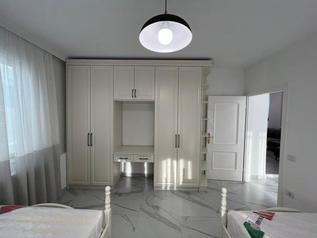 Appartamento 2+1 in affitto, vicino a piazza Willson.