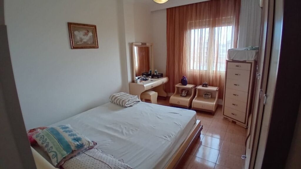 APARTAMENT ME QERA 2+1 KINOSTUDIO 50.000 LEKE