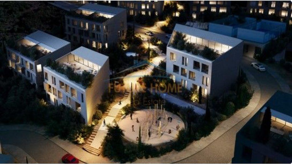 Shitet, Apartament 2+1+3+2 Poste parkimi, By Long Hill Residence, Tiranë.