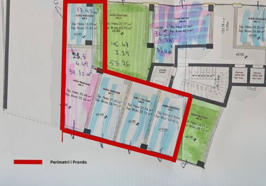 Jepet me qera ambient komercial