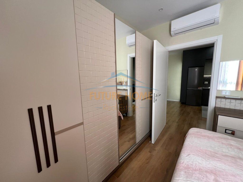 Rent, Apartment 1+1, Galeria Roma, Kavaja Street, Tirana!