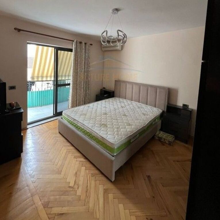 Affitto, Appartamento 2+1, Nuovo Mercato, Tirana.