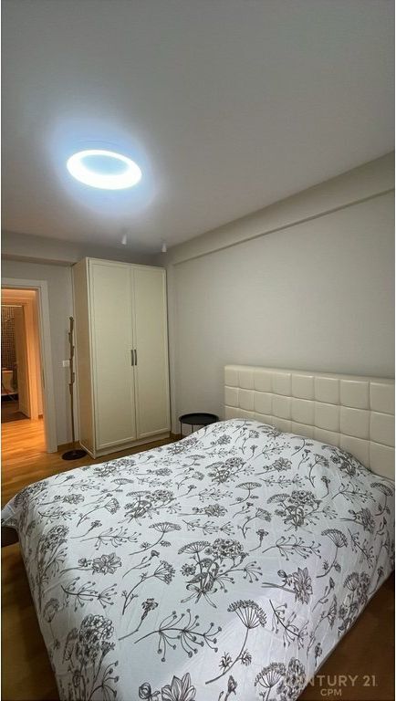 Apartament 3+1+2 Me Qira tek NOBIS, Liqeni i Tiranës