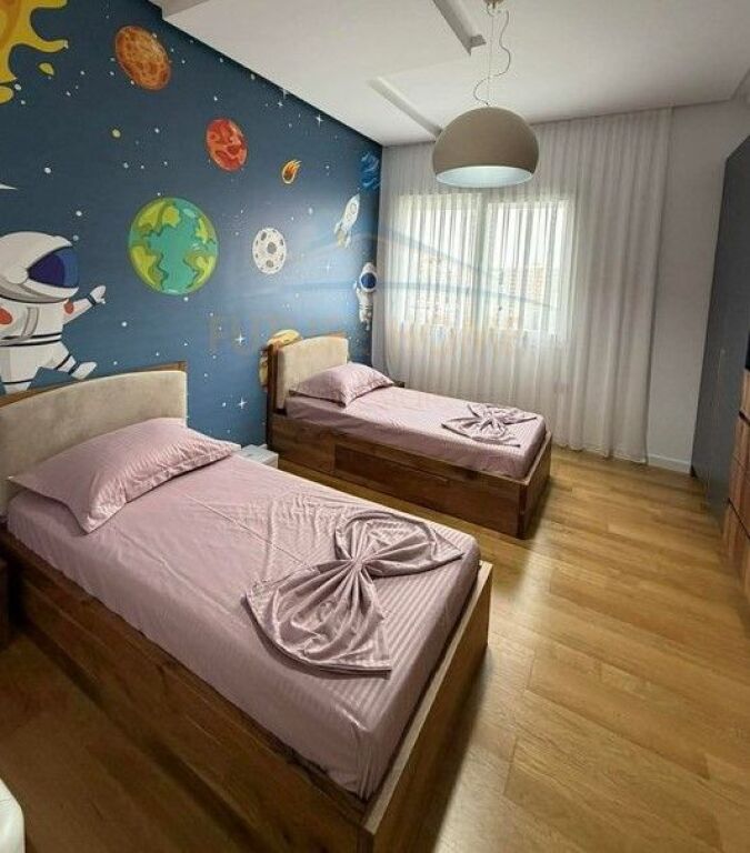 Qera, Apartament 2+1+2+Post Parkimi, Kopshti Botanik