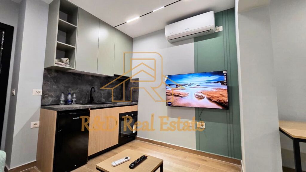 🏢 SHITEN 3 GARSONIERE + LAVANTERI – Mine Peza (përballë Golden Tower)