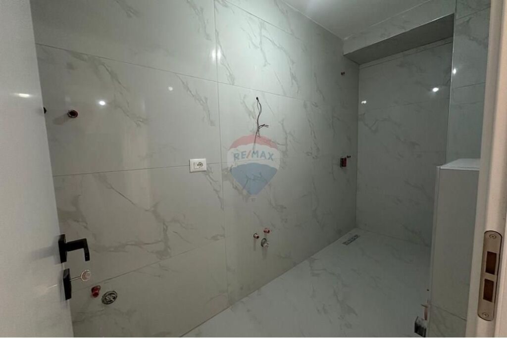 FOR SALE APARTMENT 1+1 KOSOVAREVE STREET