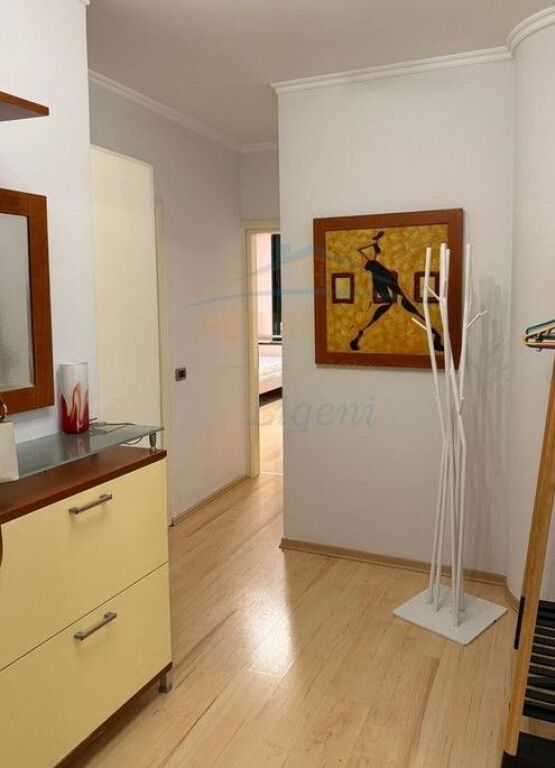 Affitto, Appartamento 2+1+2, 21 Dhjetori, Tirana