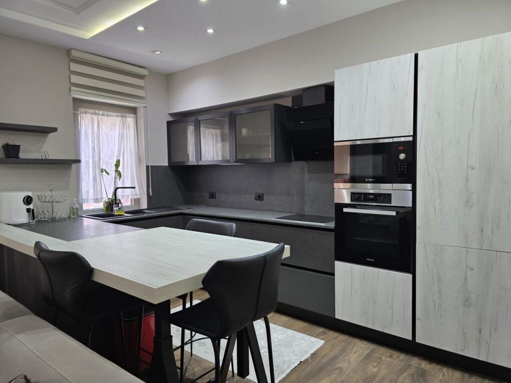 Apartament 3+1+2+Parkim ne Kompleksin Delijorgji