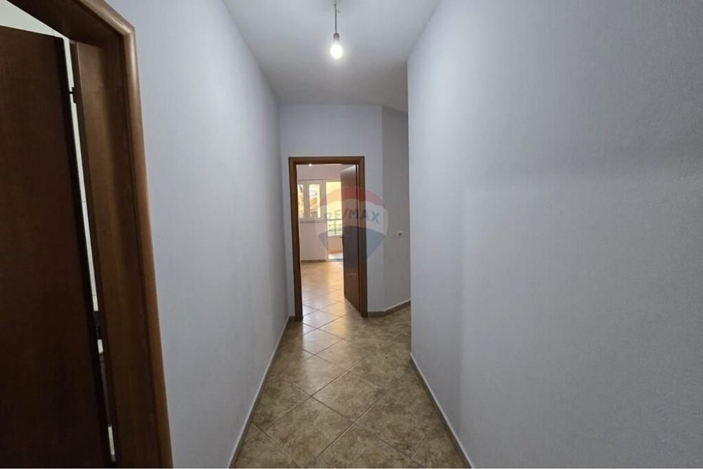 Apartament 2+1+2 per shitje Eleonora
