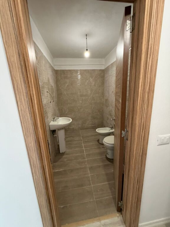 For rent Apartment 2+1+2 EMPTY, 5 Maj Street at the end near the new buildings close to Ardian Klosi school 450 Thousand lek