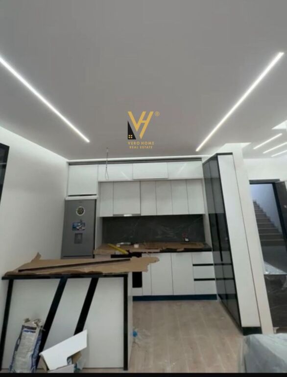 JEPET APARTAMENT 1+1+BLK ME QERA NE INSTITUT 55.000 LEKE