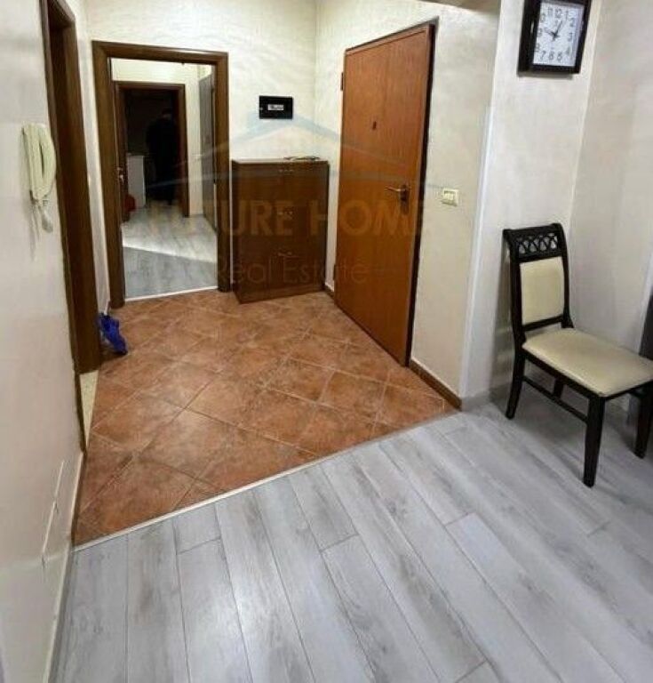 Rent, Apartment 2+1, Kamza Turn, Tirana.