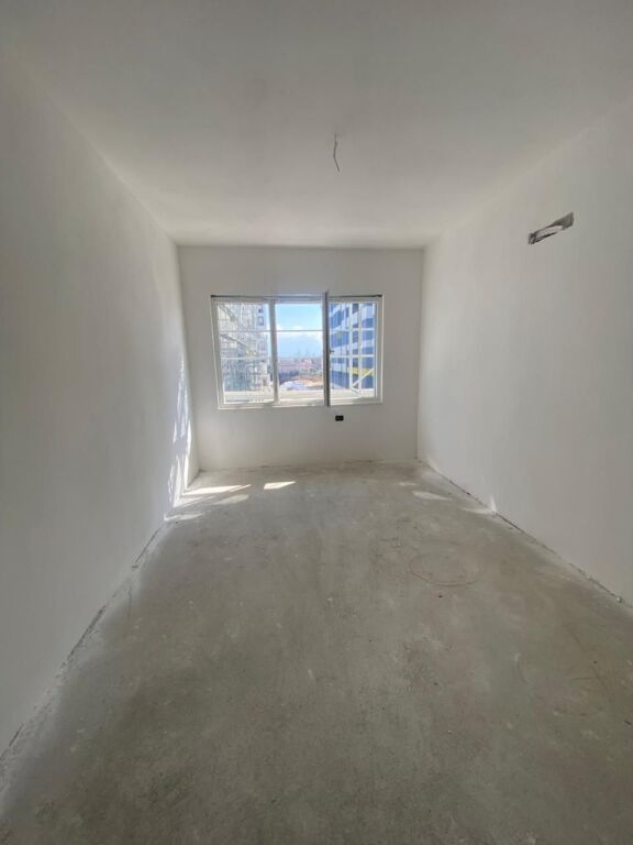 🏡 Shitet Apartament 2+1+2 – Univers City