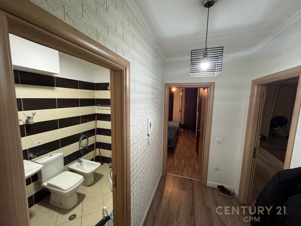 Apartament 1+1 Për Shitje në Fresku, Tiranë