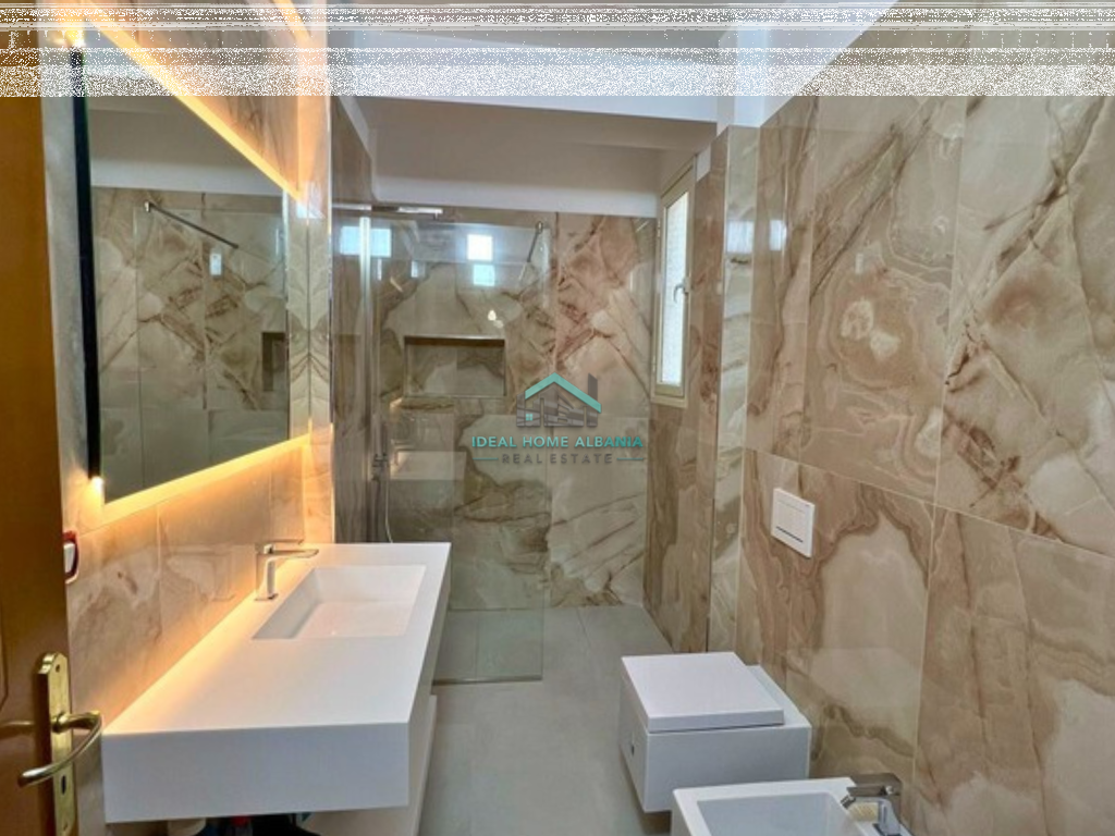 Jepet me Qera Apartament 1+1 – Rruga Çipajve, Vlore.