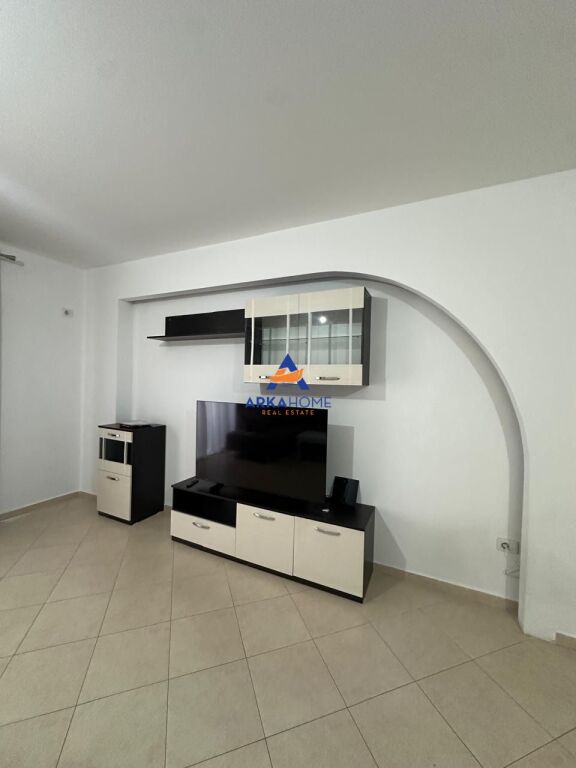 FOR RENT APARTMENT 3+1+BALCONY "5 MAY" 1000 EURO
